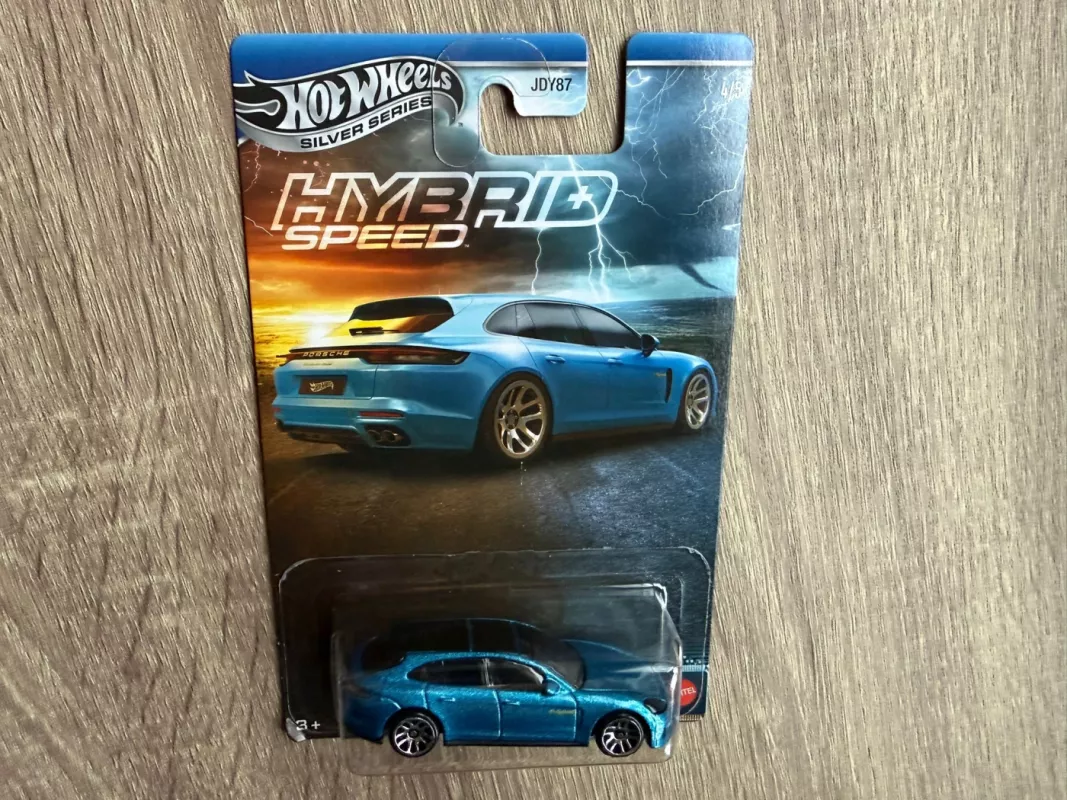 Porsche Panamera Turbo S E-Hybrid Sport Turismo Hot Wheels - , namai ir interjeras 5