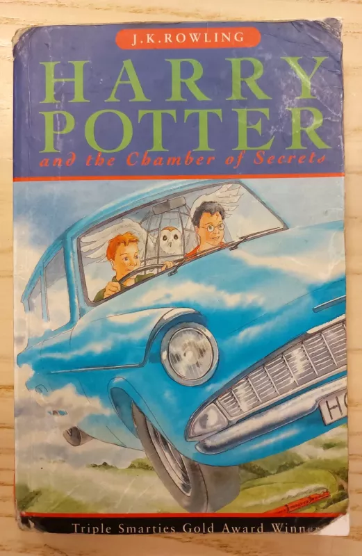 Harry Potter and the Chamber of Secrets Publisher: Bloomsbury UK, First British - Rowling, knyga 2