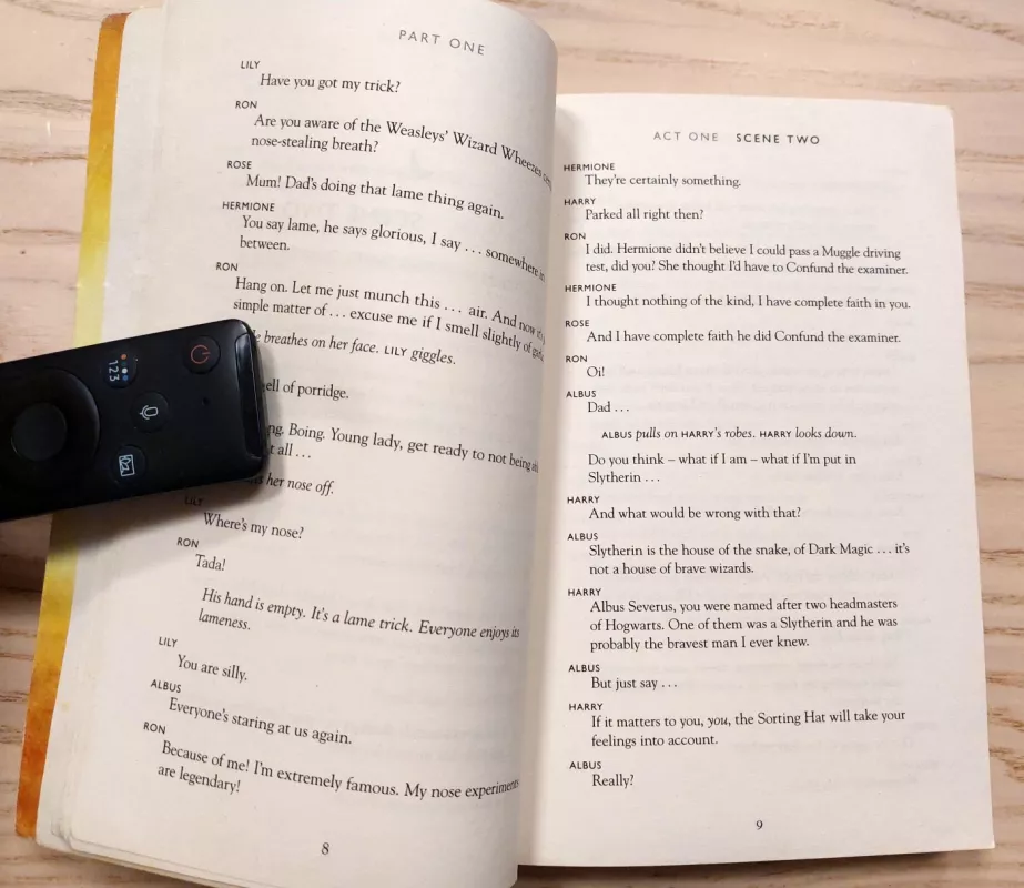 Harry Potter and the Cursed Child: Parts One and Two Playscript - J.K. ROWLING JOHN TIFFANY IR JACK THORNE, knyga 4