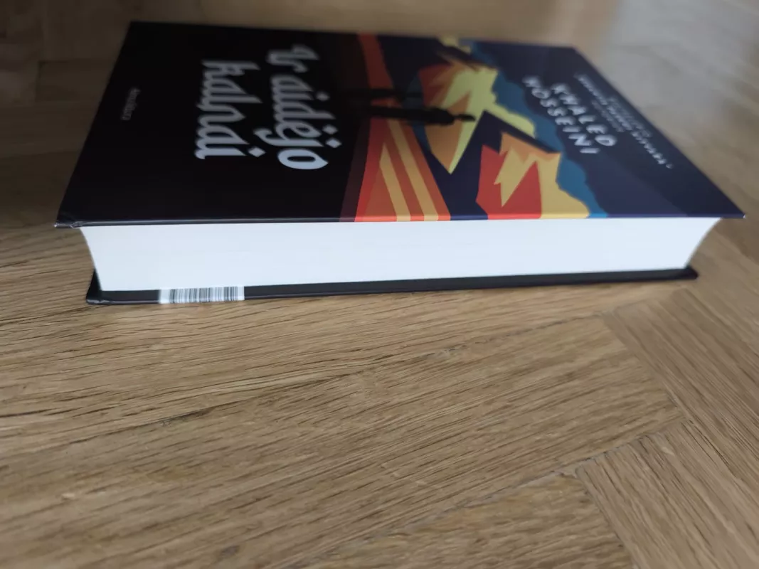 Ir aidėjo kalnai - Khaled Hosseini, knyga 5