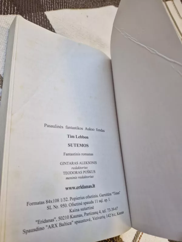 Sutemos - Tim Lebbon, knyga 4