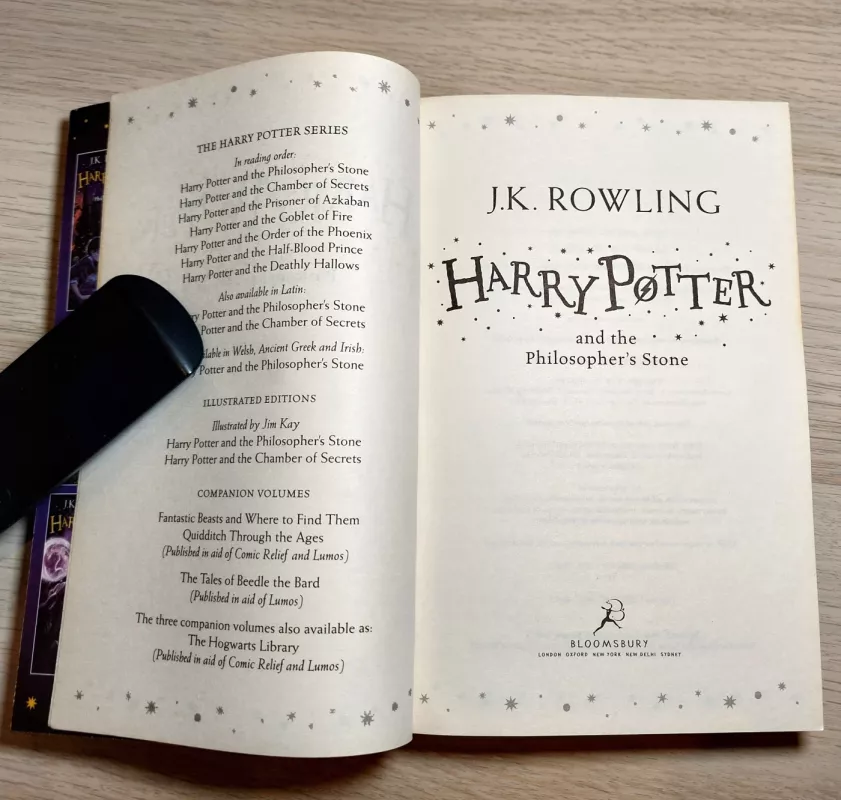 Harry Potter Collection 7 Books Bundle (Philosopher's Stone, Chamber of Secrets, Prisoner of Azkaban, Goblet of Fire, Order of the Phoenix, Half-Blood Prince, Deathly Hallows) - J.K. Rowling, knyga 5