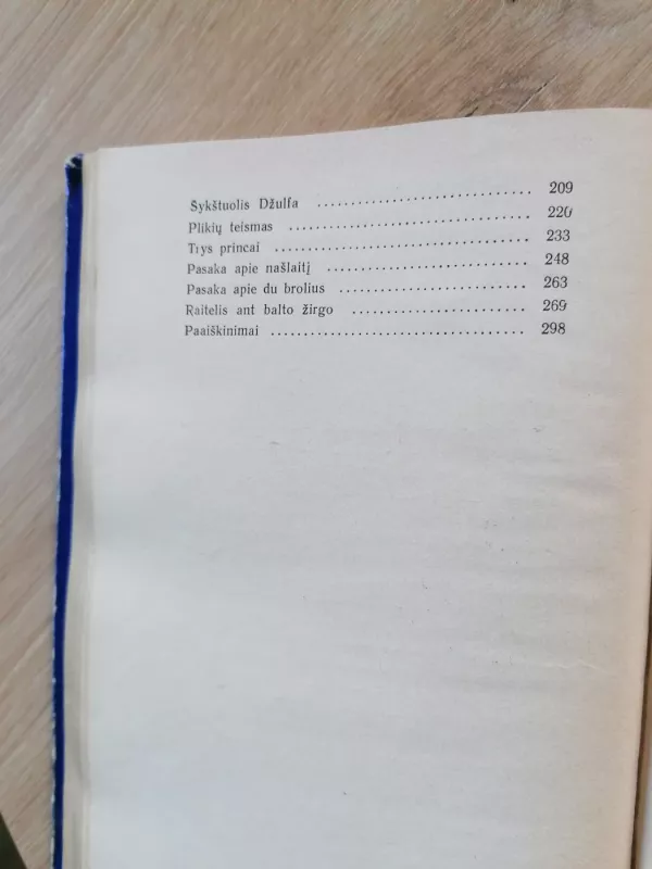 Surūdijęs kardas - Autorių Kolektyvas, knyga 5