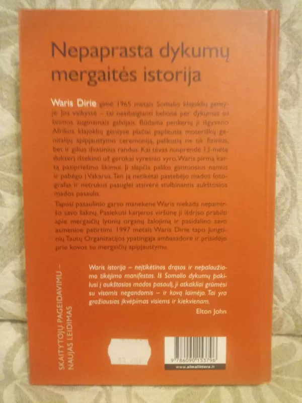 Dykumų gėlė - Waris Dirie, knyga 3