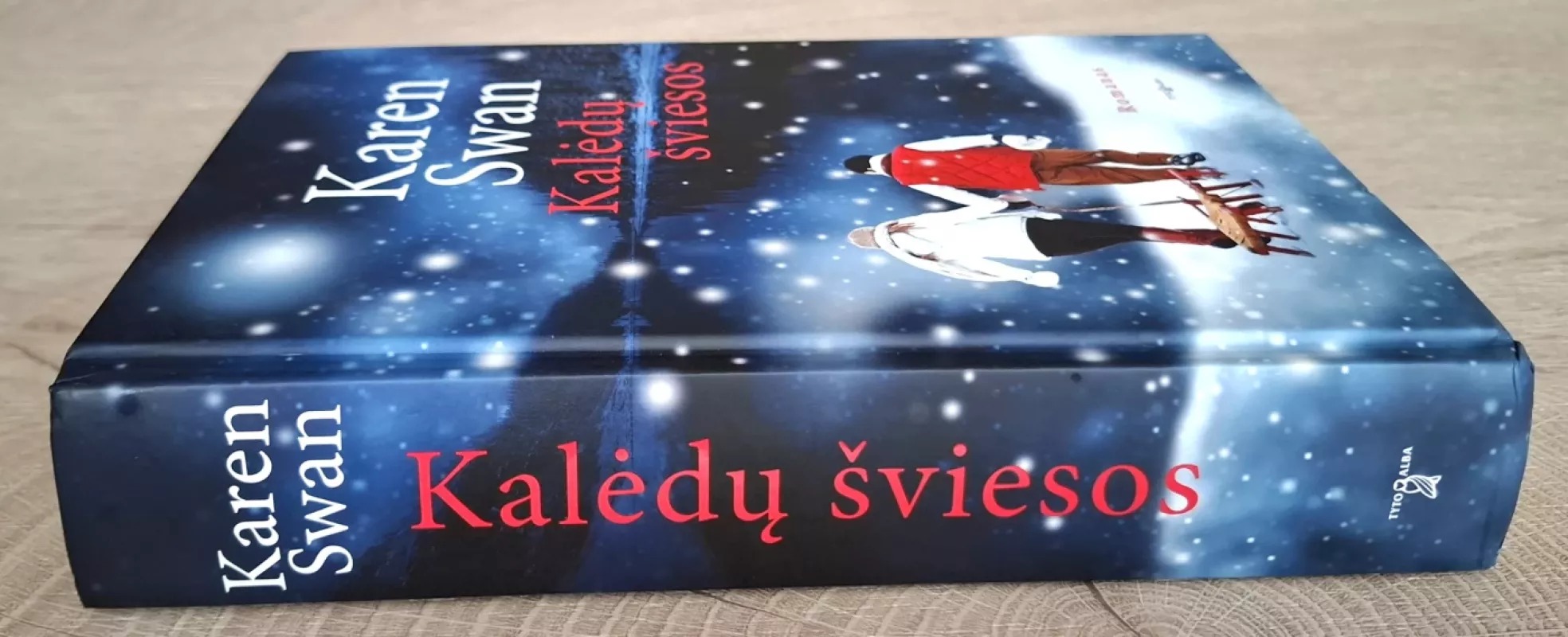 Kalėdų šviesos - Karen Swan, knyga 6