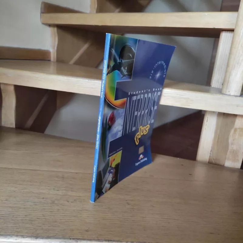 Enterprise Student's Book Plus - Jenny Dooley,Virginia Evans, knyga 5