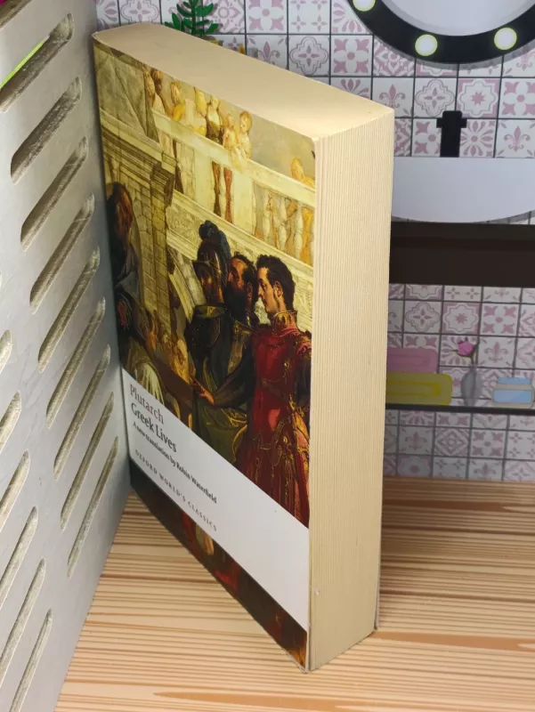 Greek Lives - Plutarch, knyga 4