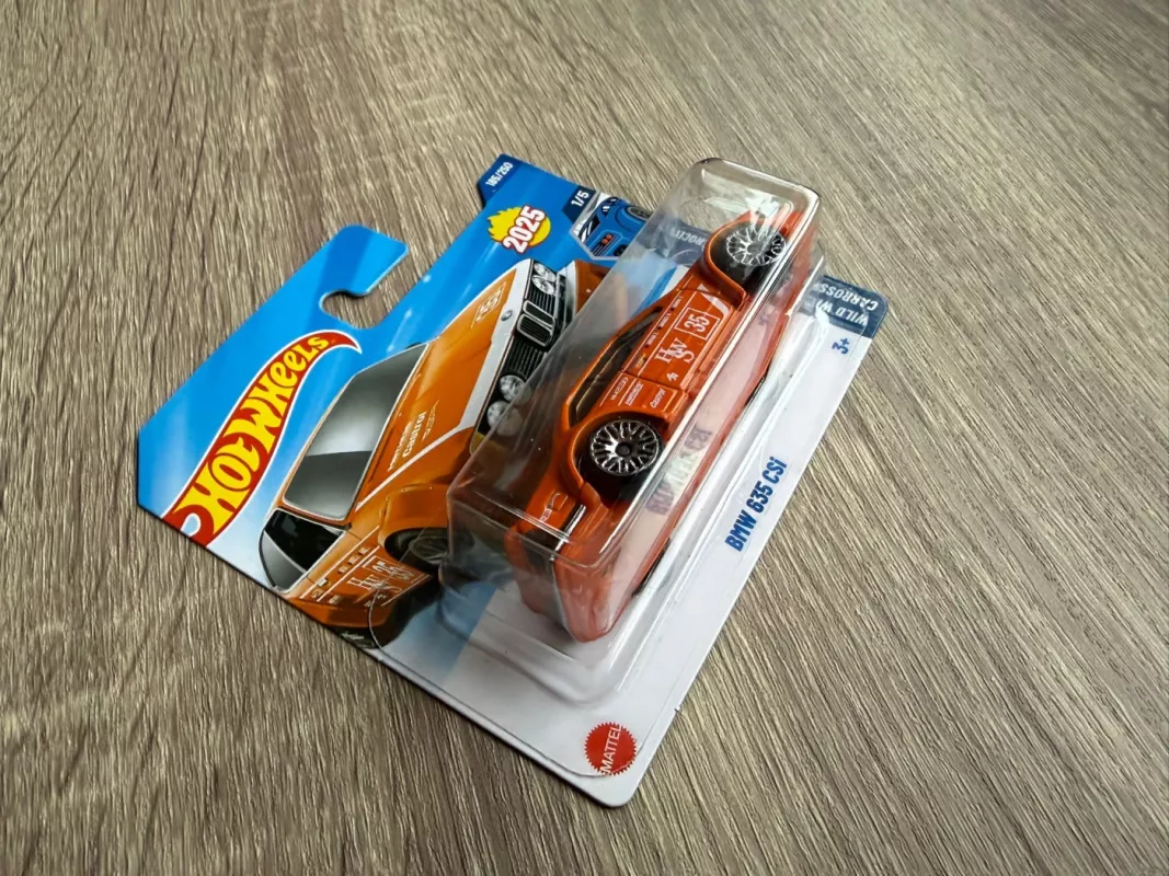 BMW 635 CSi Hot Wheels - , namai ir interjeras 3
