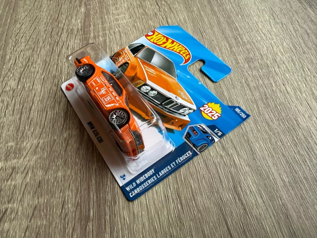 BMW 635 CSi Hot Wheels - , namai ir interjeras 4