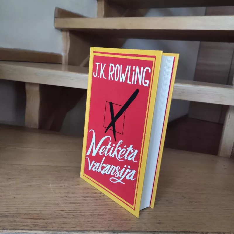 Netikėta vakansija - Rowling J. K., knyga 5