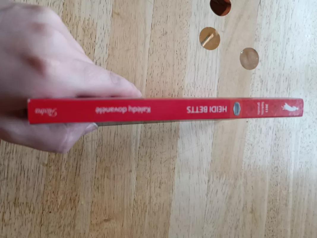 Kalėdų dovanėlė - Heidi Betts, knyga 3