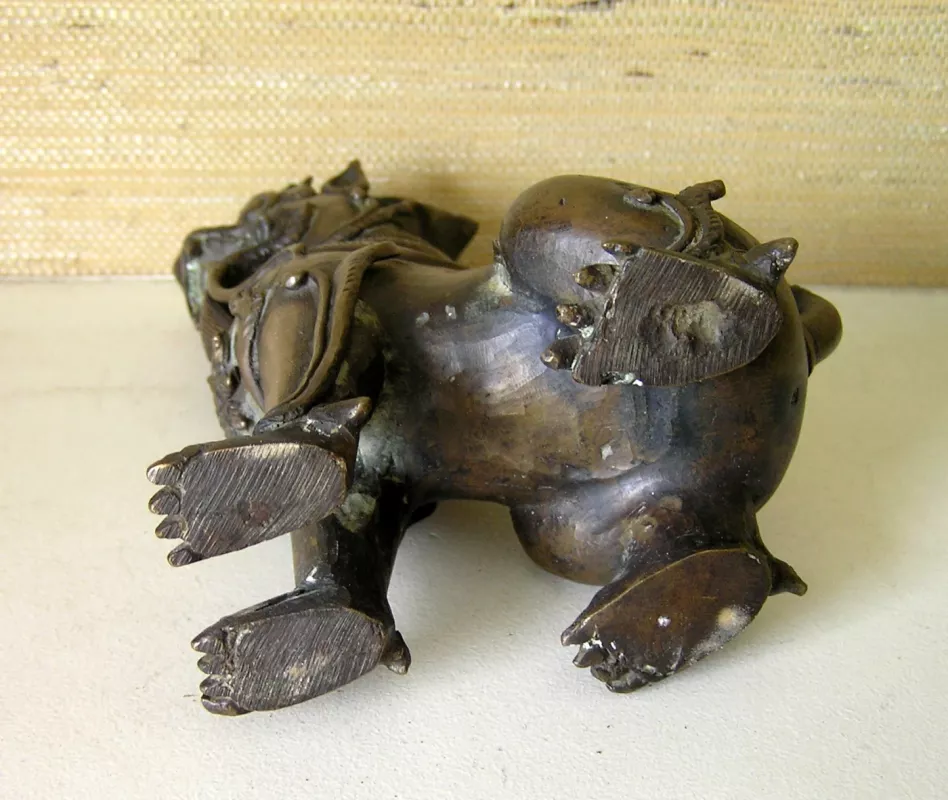 Kambodžos šventyklos sargo statula (Singha) - , namai ir interjeras 6