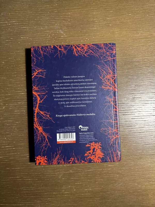 Siuntėjas (vaikams nuo 10 metų) - Lois Lowry, knyga 4