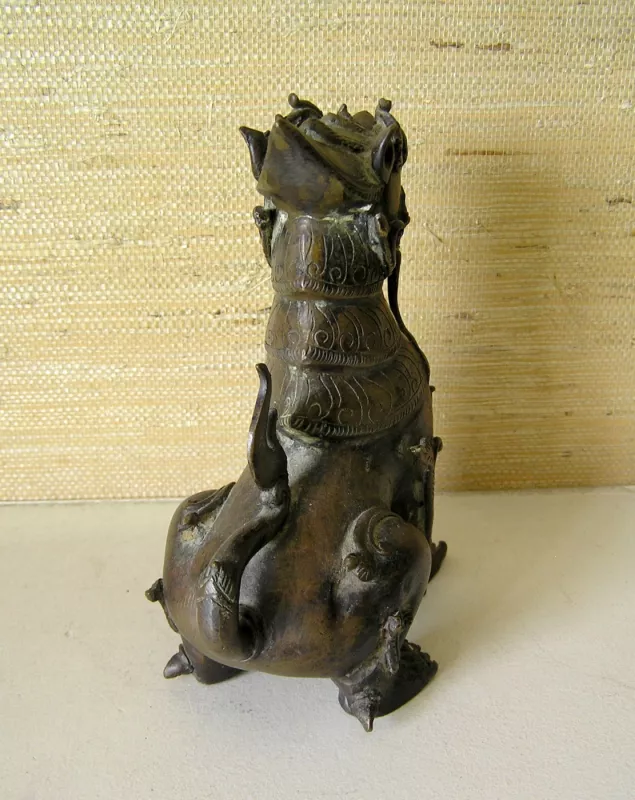 Kambodžos šventyklos sargo statula (Singha) - , namai ir interjeras 5