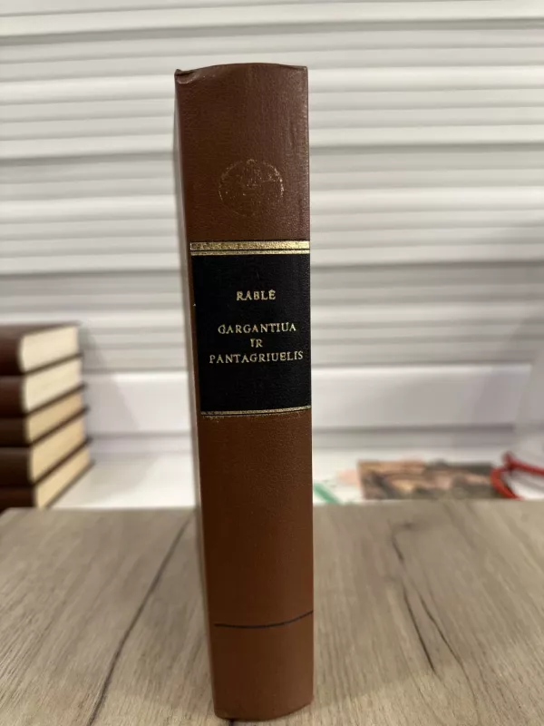 Gargantiua ir Pantagriuelis - Autorių Kolektyvas, knyga 3