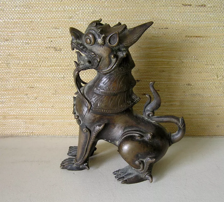 Kambodžos šventyklos sargo statula (Singha) - , namai ir interjeras 2