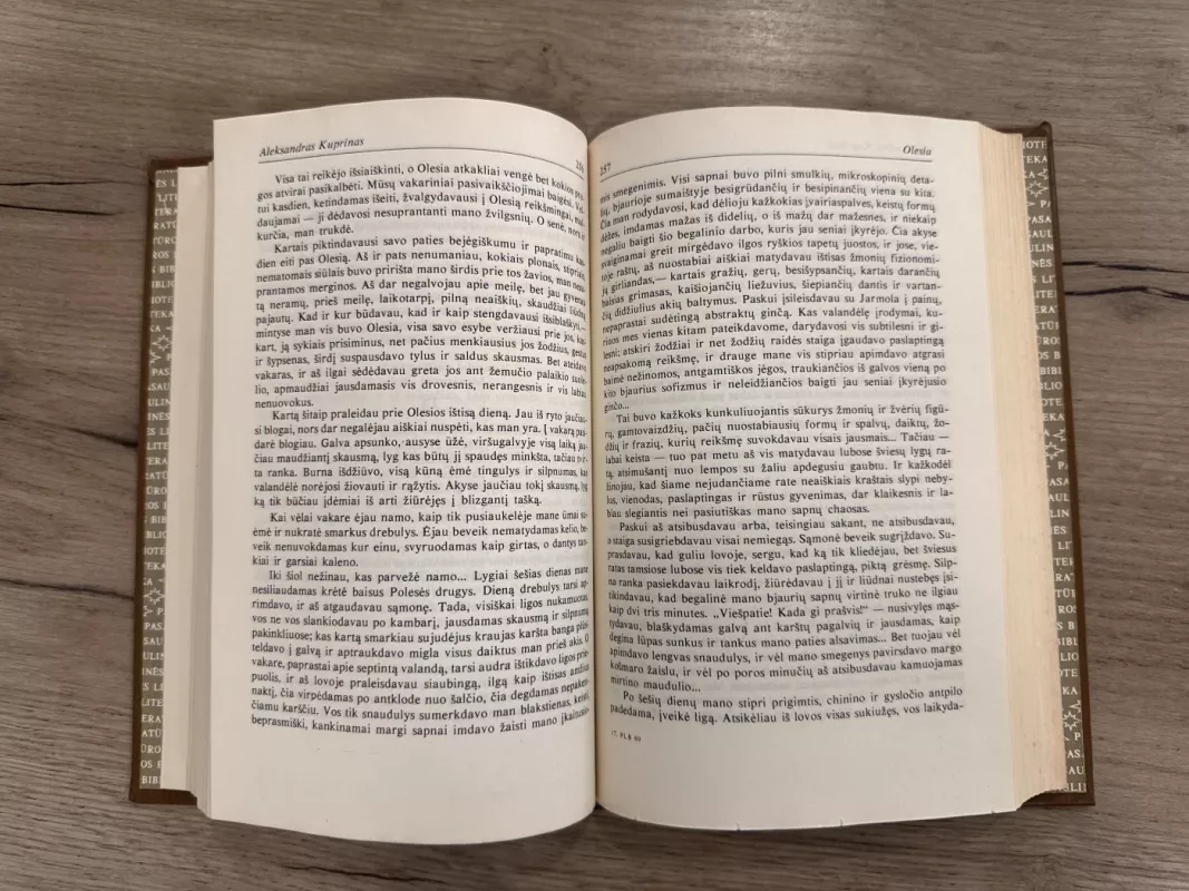 APSAKYMAI APYSAKOS - Ivanas Buninas, Aleksandras Kuprinas, knyga 5