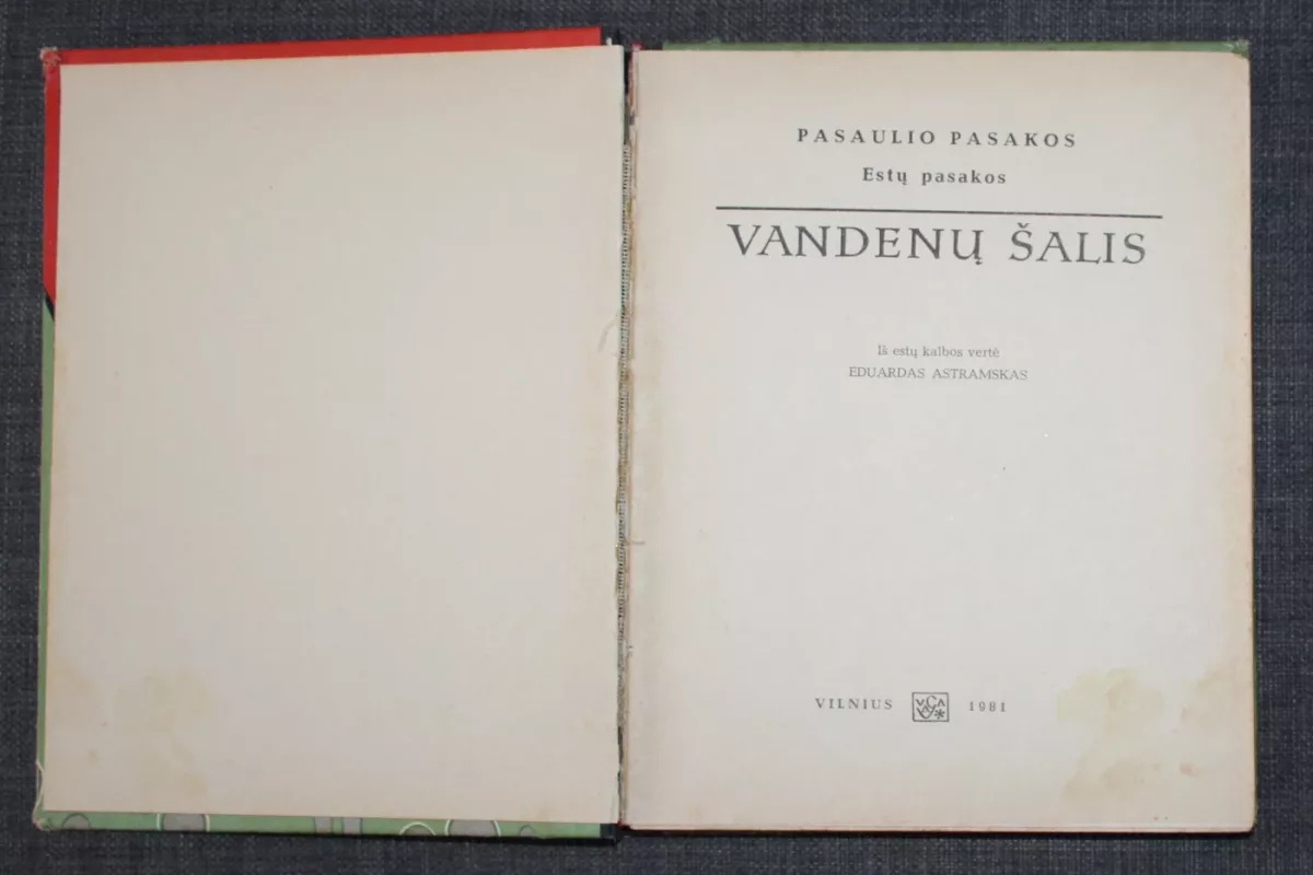 Vandenų šalis. Estų pasakos - Autorių Kolektyvas, knyga 3