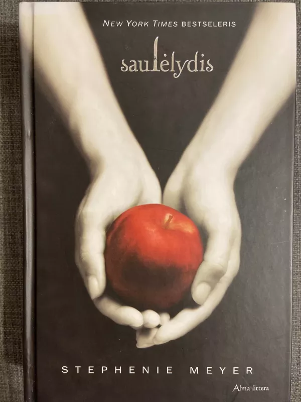 Saulėlydis trilogija - Stephenie Meyer, knyga 2