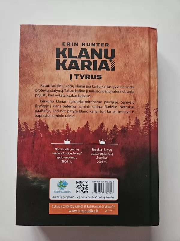 Klanų kariai. Pranašystės pildosi. - Erin Hunter, knyga 3