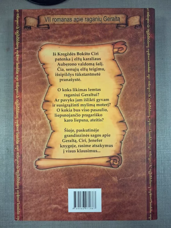 Ežero valdovė - Andrzej Sapkowski, knyga 3