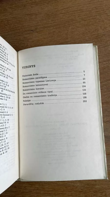 Romantizmo tradicija lietuvių literatūroje - Vytautas Kubilius, knyga 4