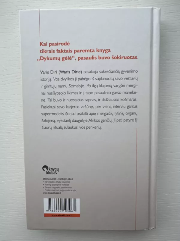 Dykumų gėlė - Waris Dirie, knyga 3