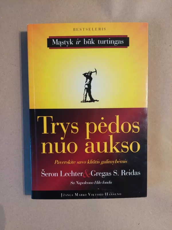 Trys pėdos nuo aukso - Šaron Lechter L., knyga 2