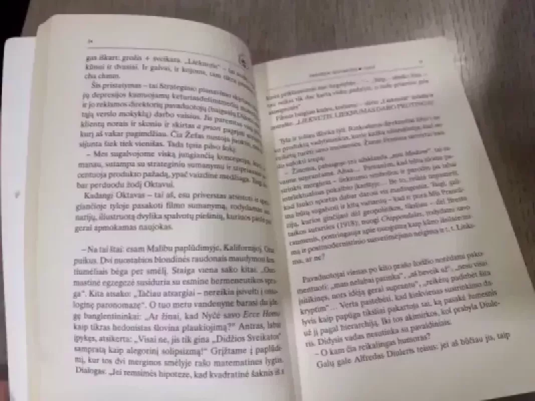 14,99 € - Frederic Beigbeder, knyga 5