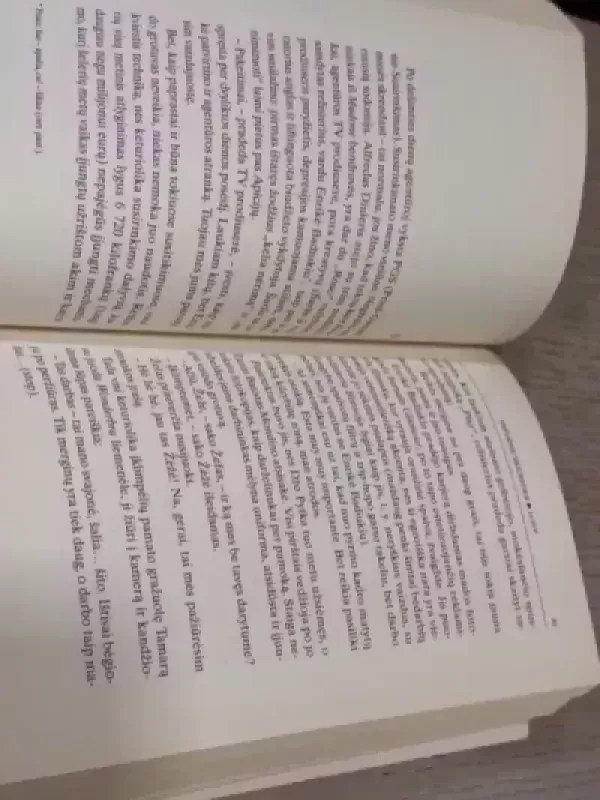 14,99 € - Frederic Beigbeder, knyga 4