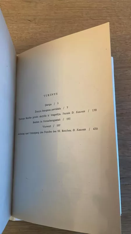 Žvėrys žmogaus pavidalu. Bestien in Menschengestalt - Mikas Šlaža, knyga 5