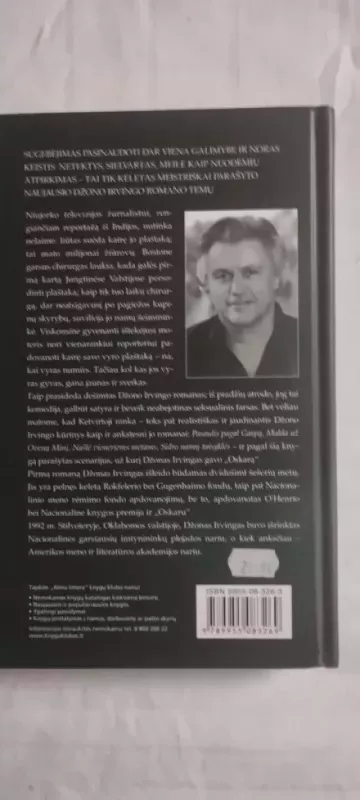 Ketvirtoji ranka - John Irving, knyga 3