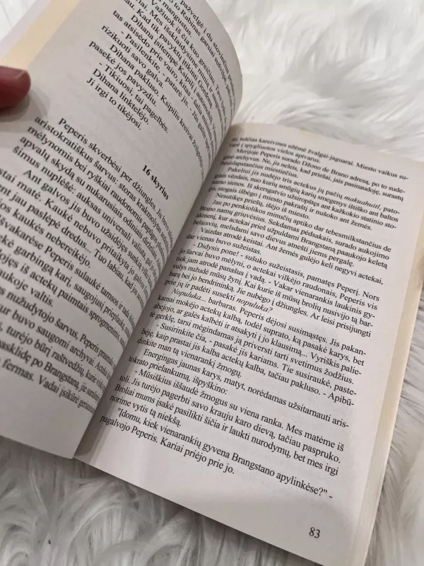 Krištolinis lietus (PFAF 452) - Tobias S.Buckell, knyga 3