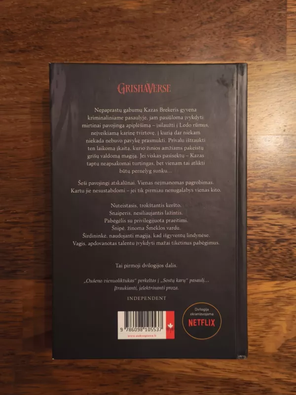 Šešetas varnų - Leigh Bardugo, knyga 3