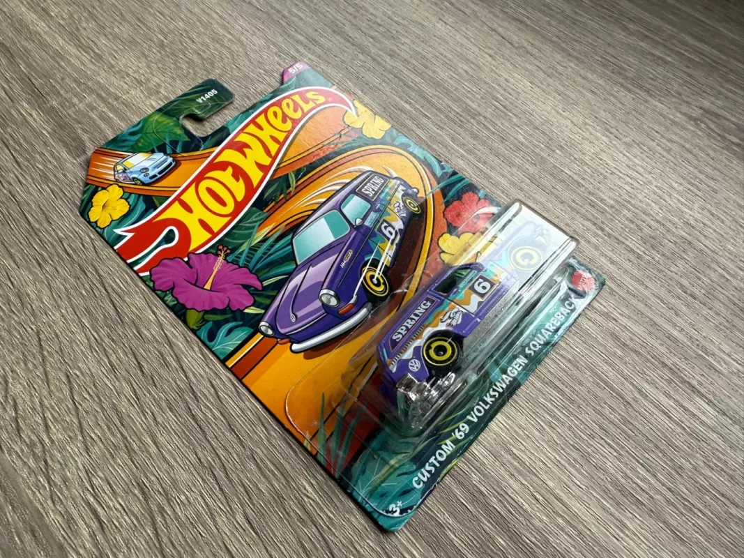 Custom 69 Volkswagen Squareback Hot Wheels - , namai ir interjeras 3