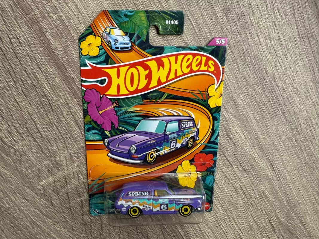 Custom 69 Volkswagen Squareback Hot Wheels - , namai ir interjeras 5