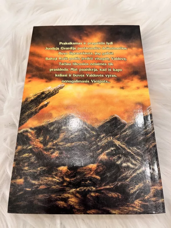 Baltoji rožė - Glen Cook, knyga 4