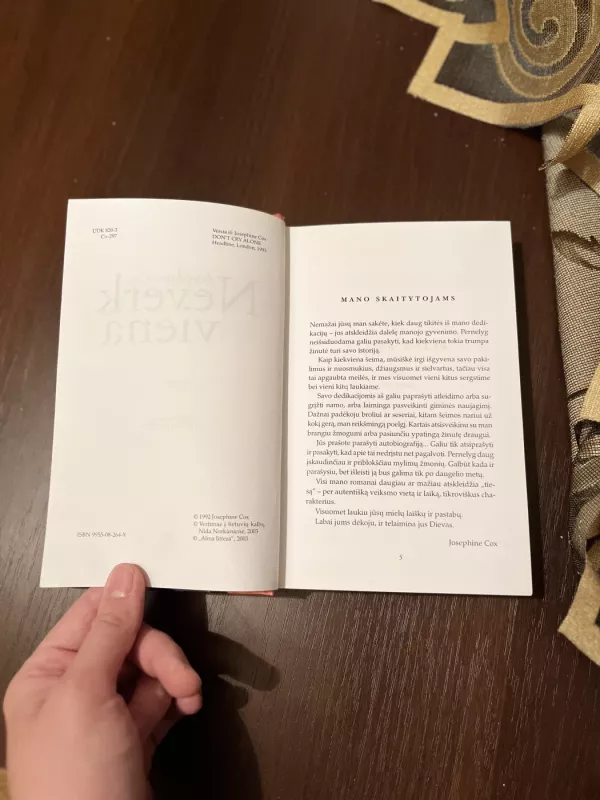 Neverk viena - Josephine Cox, knyga 3