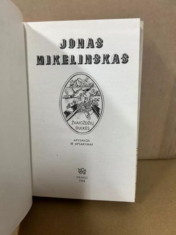 Žvaigždžių dulkės - Jonas Mikelinskas, knyga 3