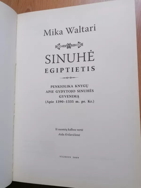 SINUHĖ EGIPTIETIS - Mika Waltari, knyga 3