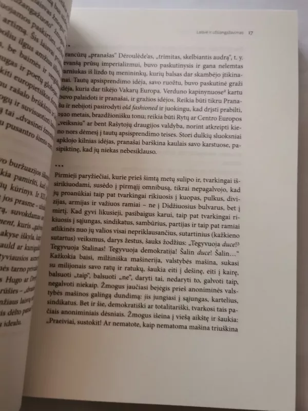 Apie viską ir nieką. Žmogus visuomenė kultūra - Autorių Kolektyvas, knyga 4