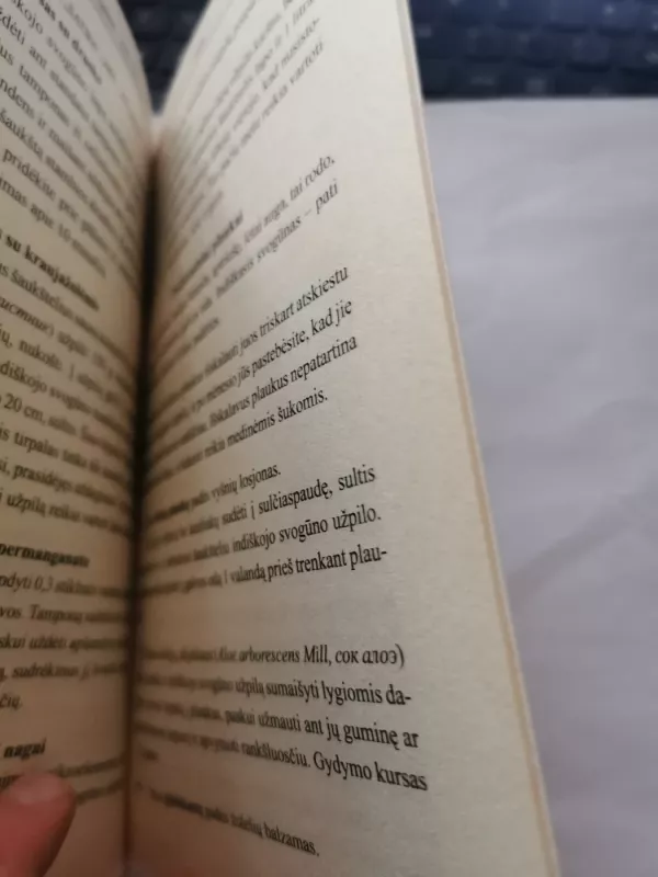 Auksinis ūsas ir indiškasis svogūnas - M.Milaš, knyga 6