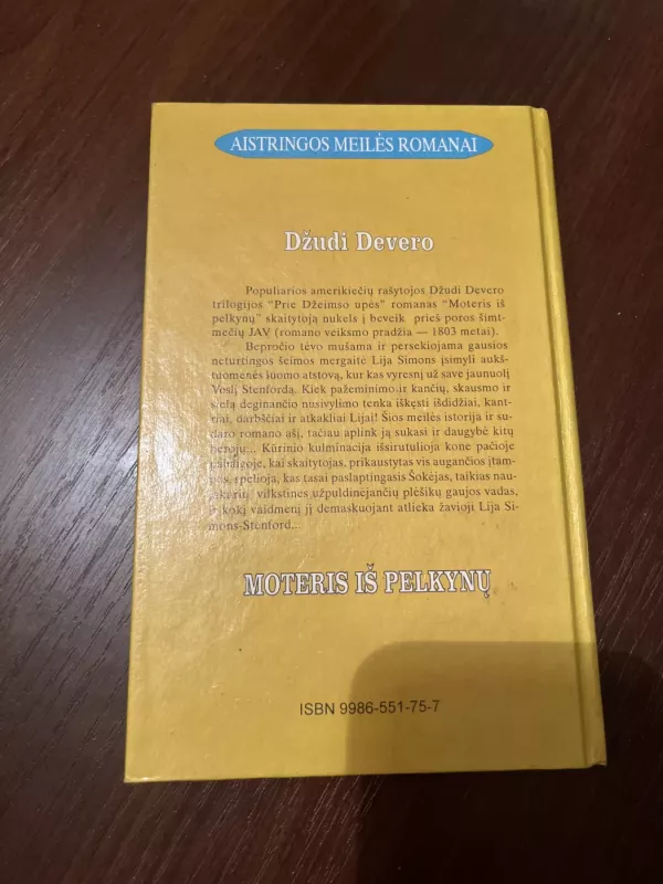 Moteris iš pelkynų - Džudi Devero, knyga 5