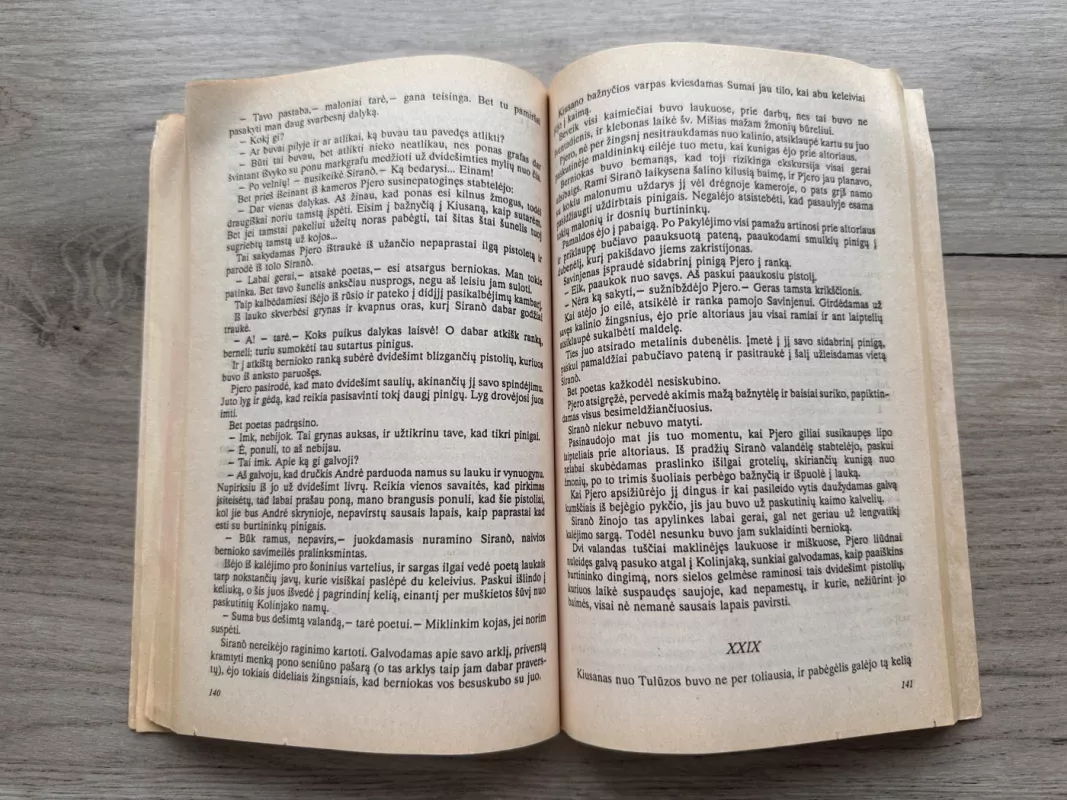 Sirano de Beržerako nuotykiai - Luji Galė, knyga 4