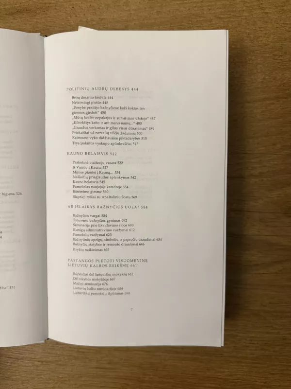 Motiejus Valančius. Tarp katalikiškojo universalizmo ir tautiškumo - Vytautas Merkys, knyga 6