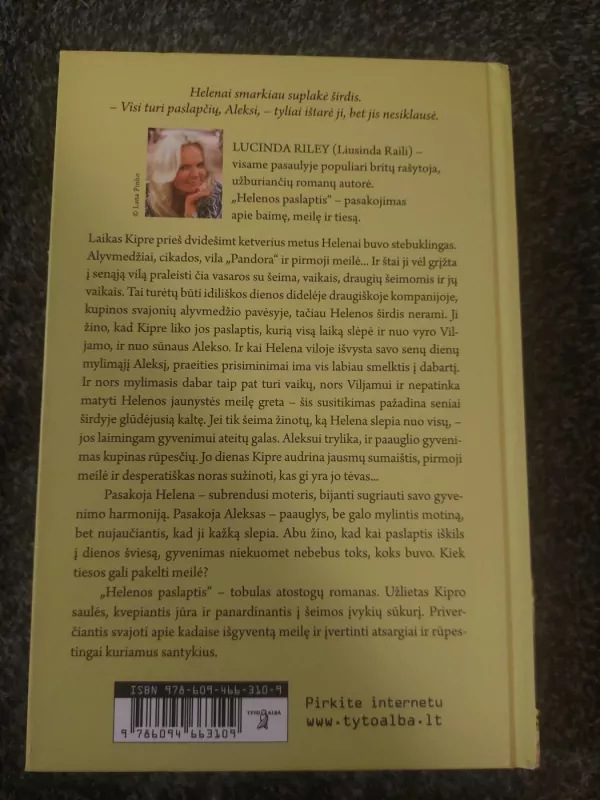 Helenos paslaptis - LUCINDA RILEY, knyga 3