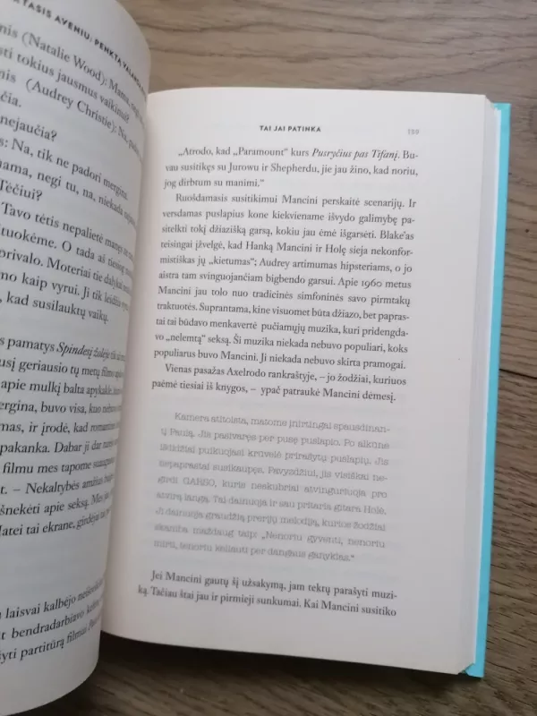 Penktasis aveniu: penktą valandą ryto - Sam Wasson, knyga 4
