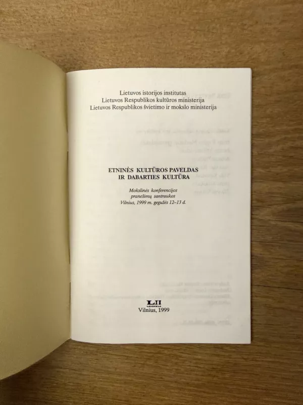 Etninės kultūros paveldas ir dabarties kultūra - R. Merkienė, knyga 3