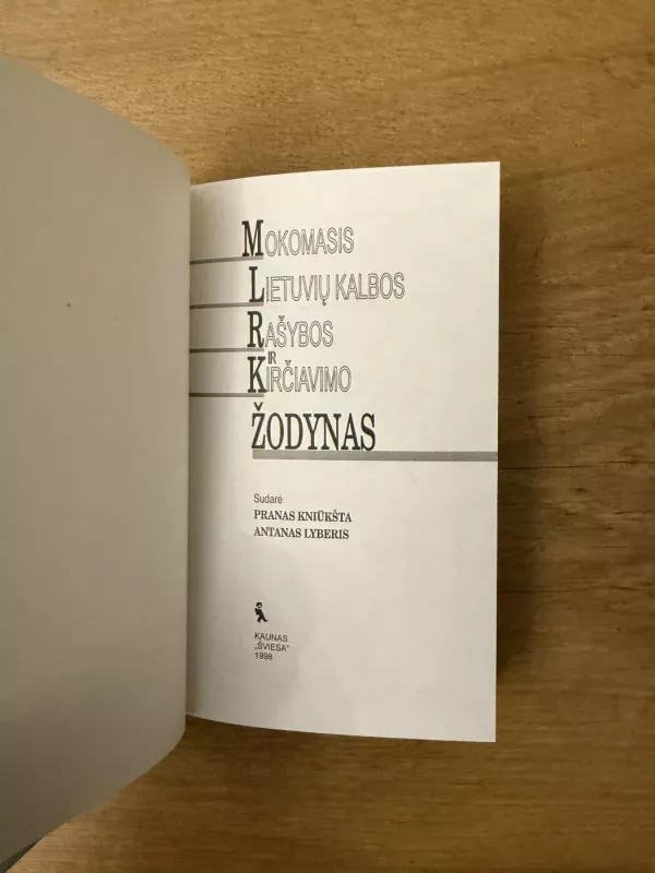 Mokomasis lietuvių kalbos rašybos ir kirčiavimo žodynas - Antanas Lyberis, knyga 3