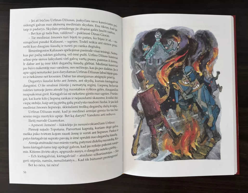 Urfinas Džiusas ir jo mediniai kareiviai - Aleksandras Volkovas, knyga 5